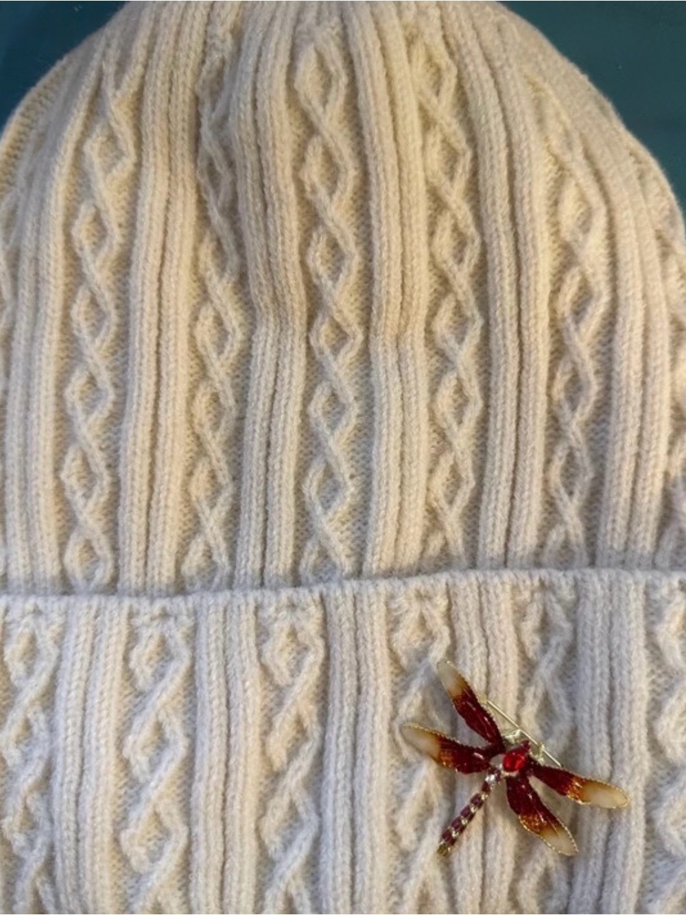 Cream Cable Knit Beanie with Dragonfly Pin
